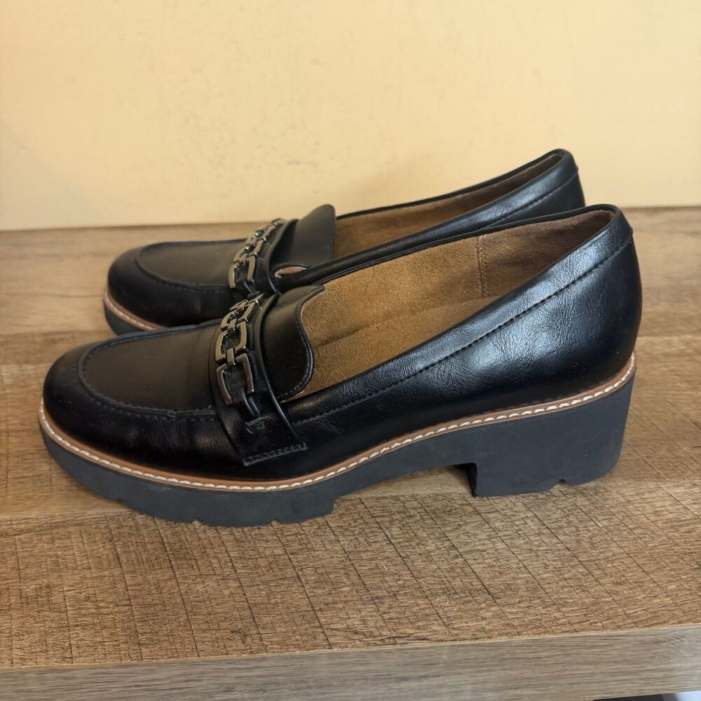 Naturalizer Women's Cabana Lug Sole Slip On Loafers size 9.5 shoes